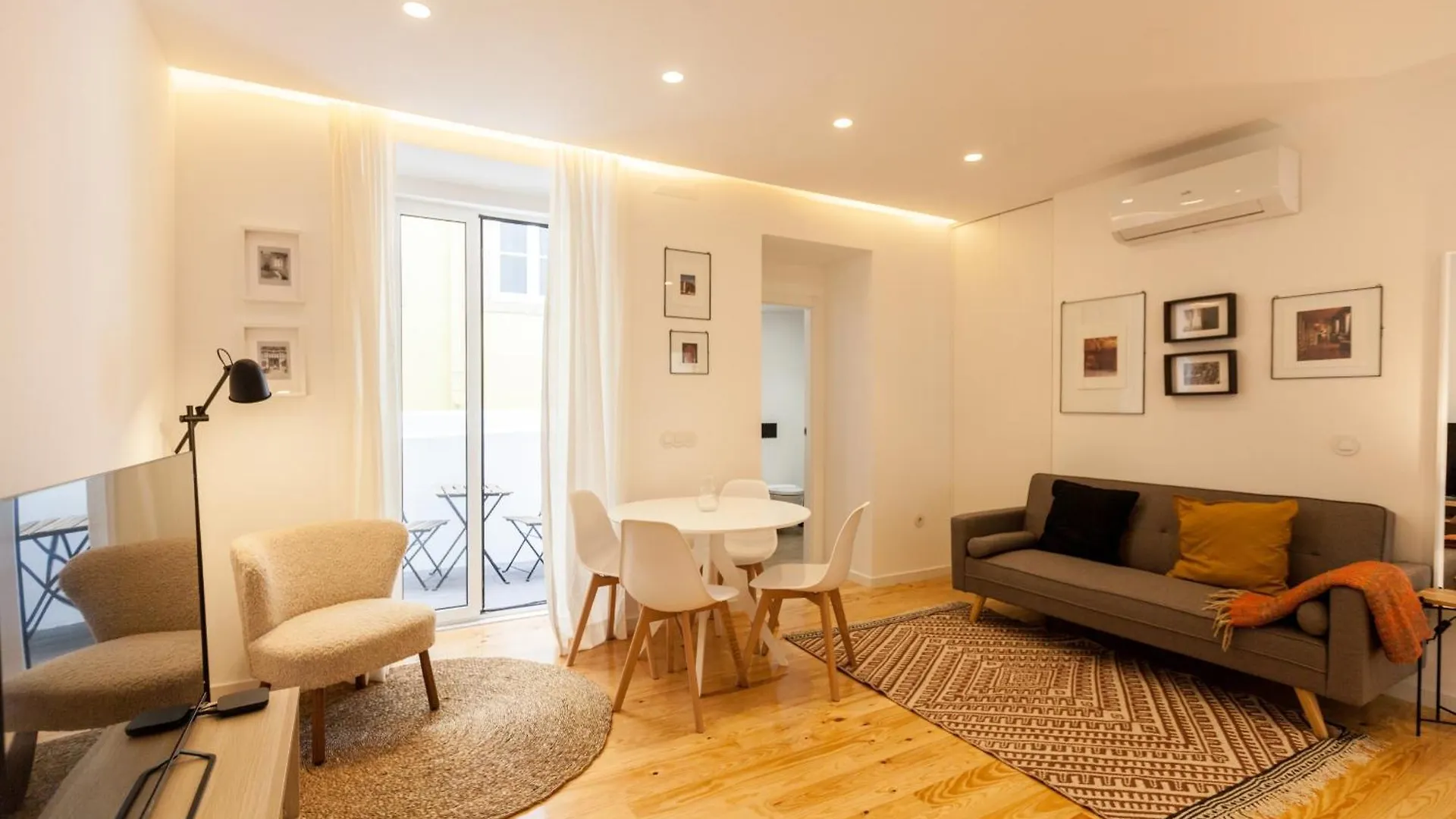 Flh Alcantara Elegant Charm With Balcony Lisbon 0*,  Portugal